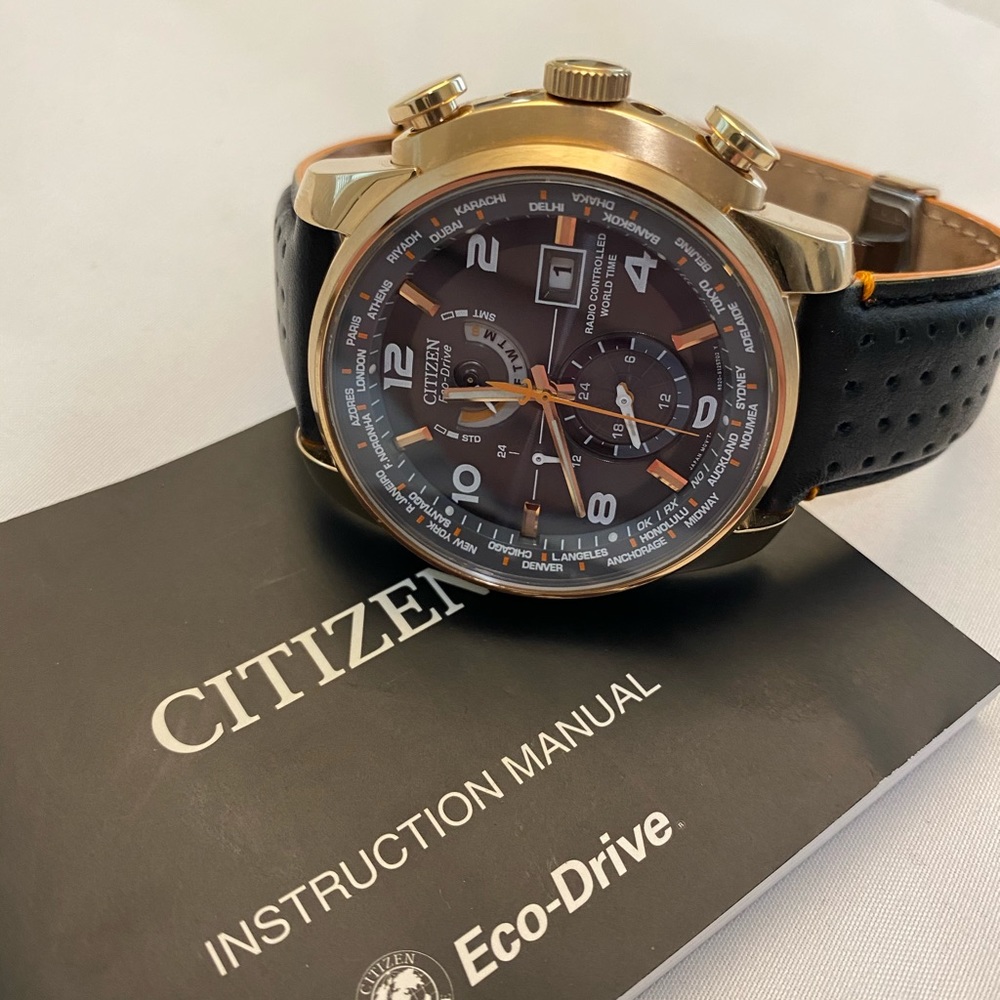 Citizen Men's AT9013-03H Rose Gold-Tone. Like new